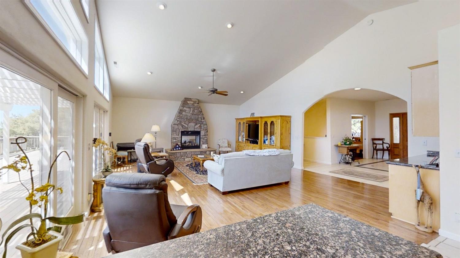 Detail Gallery Image 25 of 78 For 24200 Golden Ridge Dr, Volcano,  CA 95689 - 3 Beds | 2/1 Baths