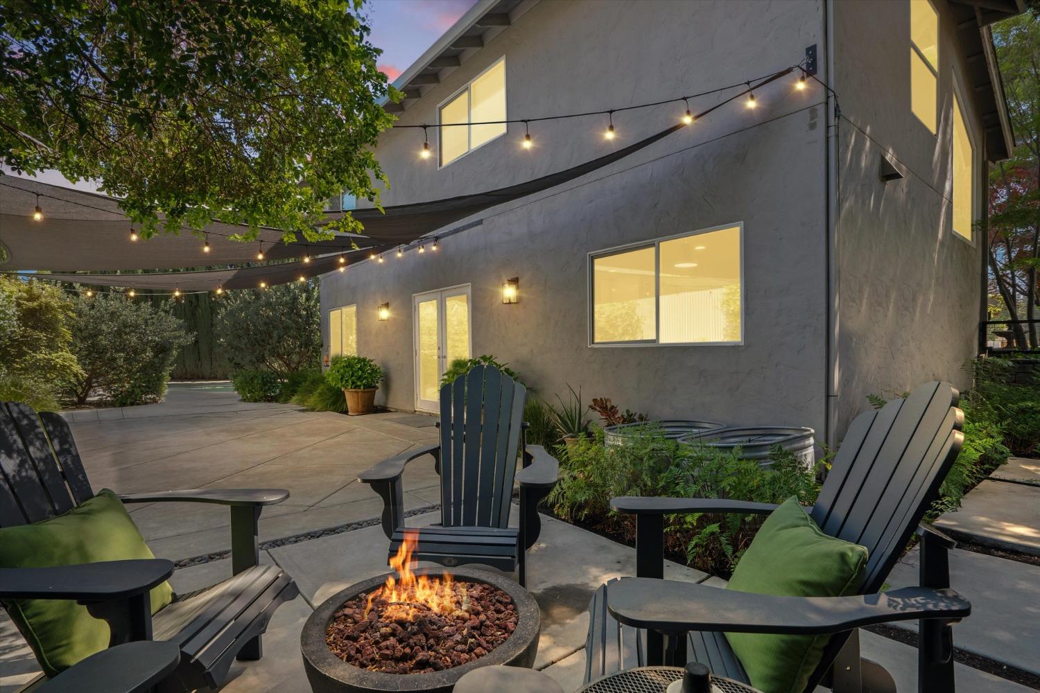 Detail Gallery Image 2 of 48 For 1621 Graywolf Cir, Turlock,  CA 95382 - 4 Beds | 3 Baths
