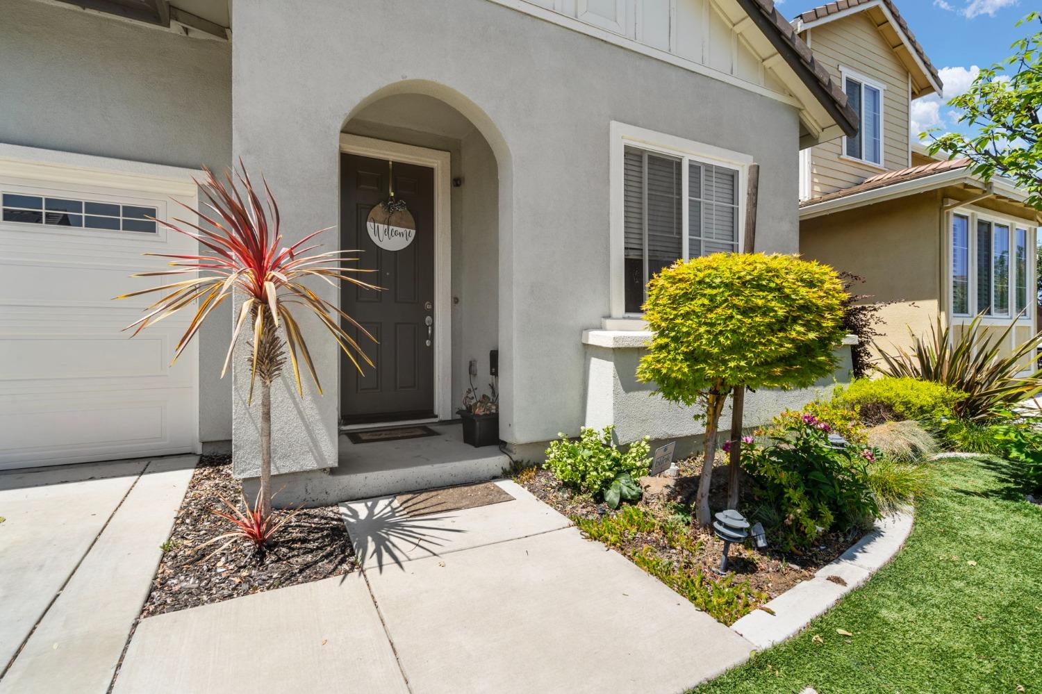 Detail Gallery Image 5 of 56 For 18427 Pilot Ct, Lathrop,  CA 95330 - 4 Beds | 3 Baths