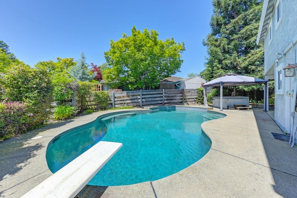 Detail Gallery Image 42 of 44 For 4156 Dena Way, Sacramento,  CA 95821 - 3 Beds | 2/1 Baths