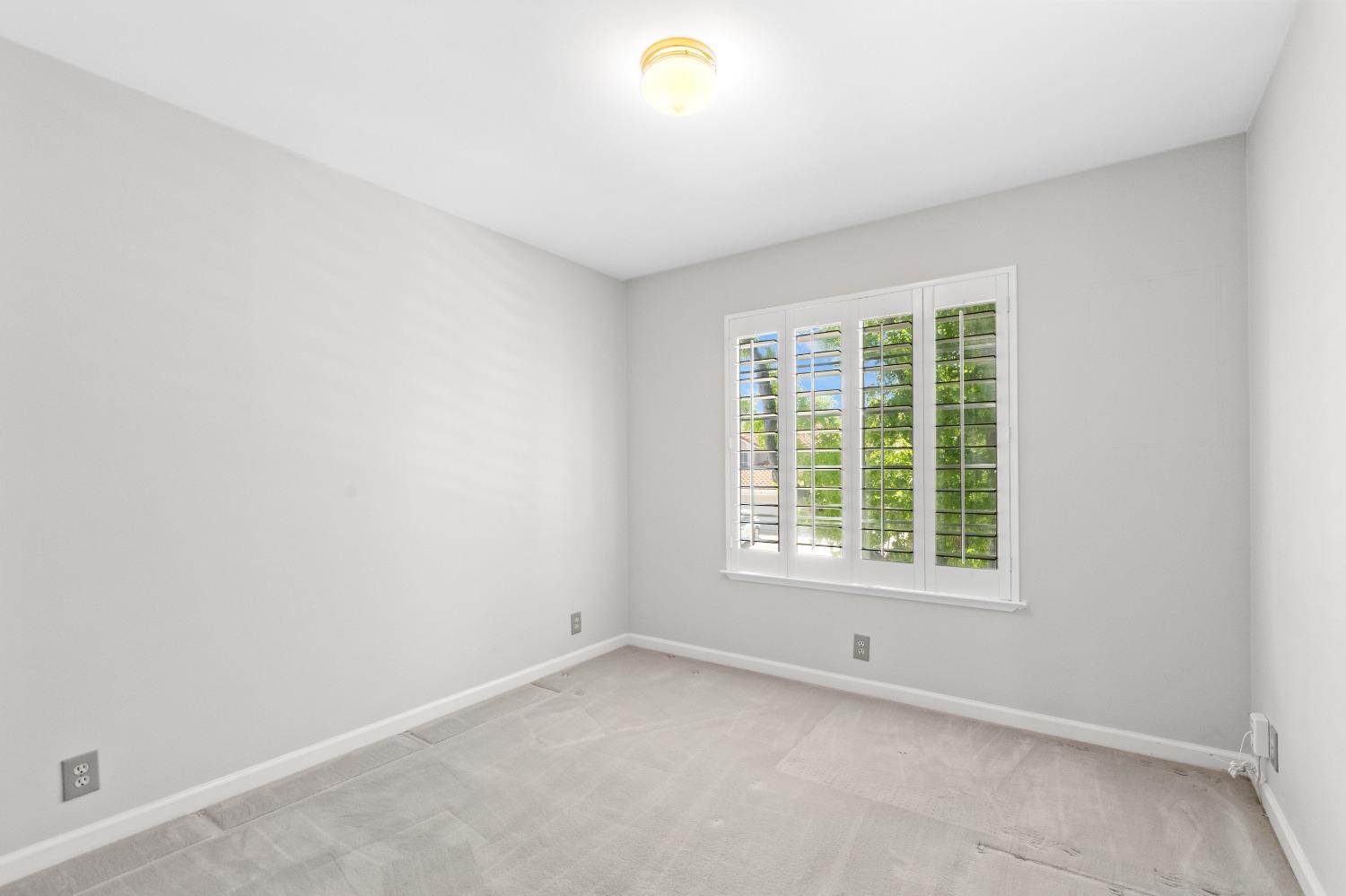 Detail Gallery Image 45 of 56 For 7805 River Village Dr, Sacramento,  CA 95831 - 3 Beds | 2/1 Baths