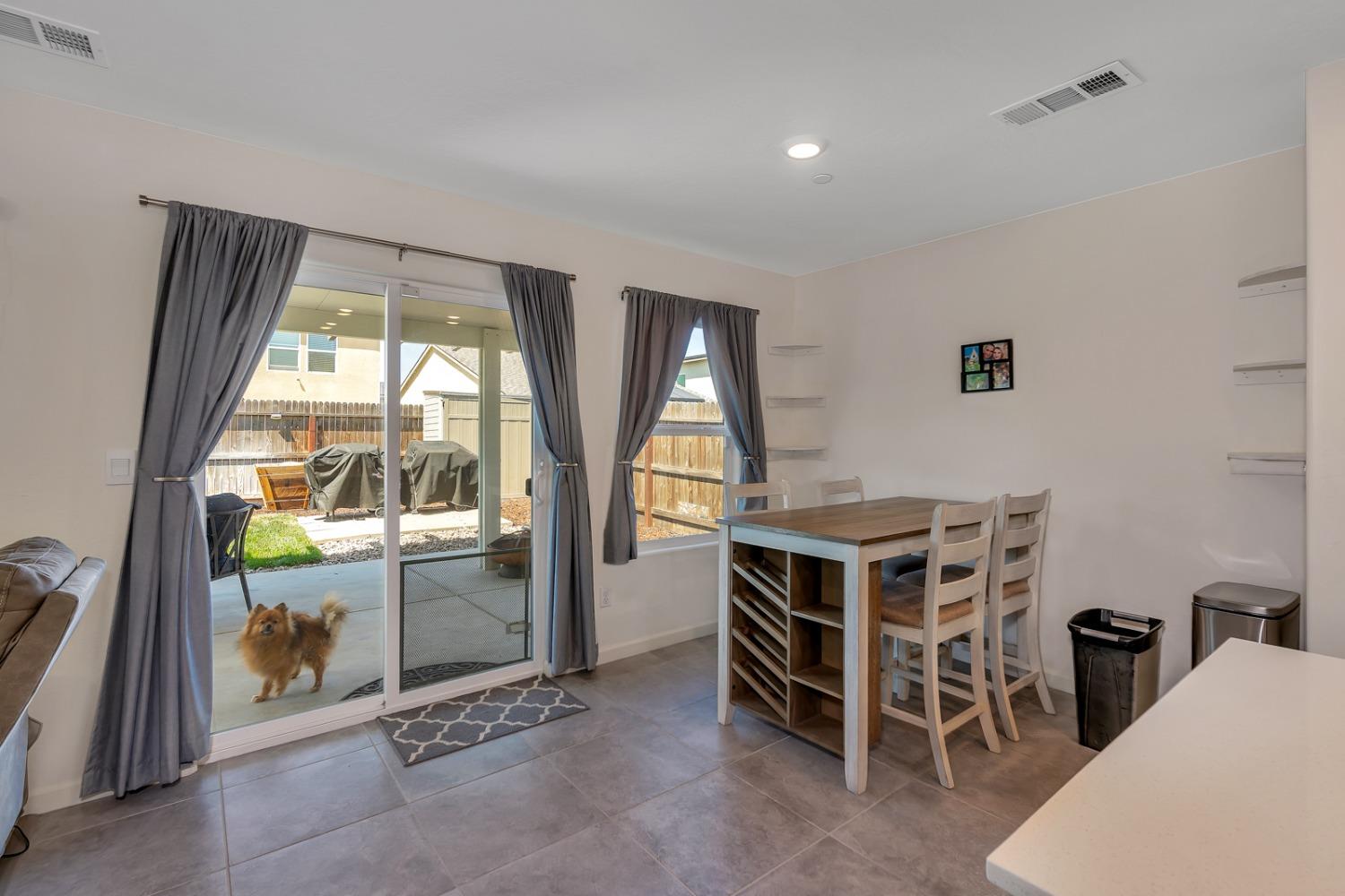 Detail Gallery Image 16 of 48 For 627 Suzanne Dr, Merced,  CA 95348 - 4 Beds | 2 Baths
