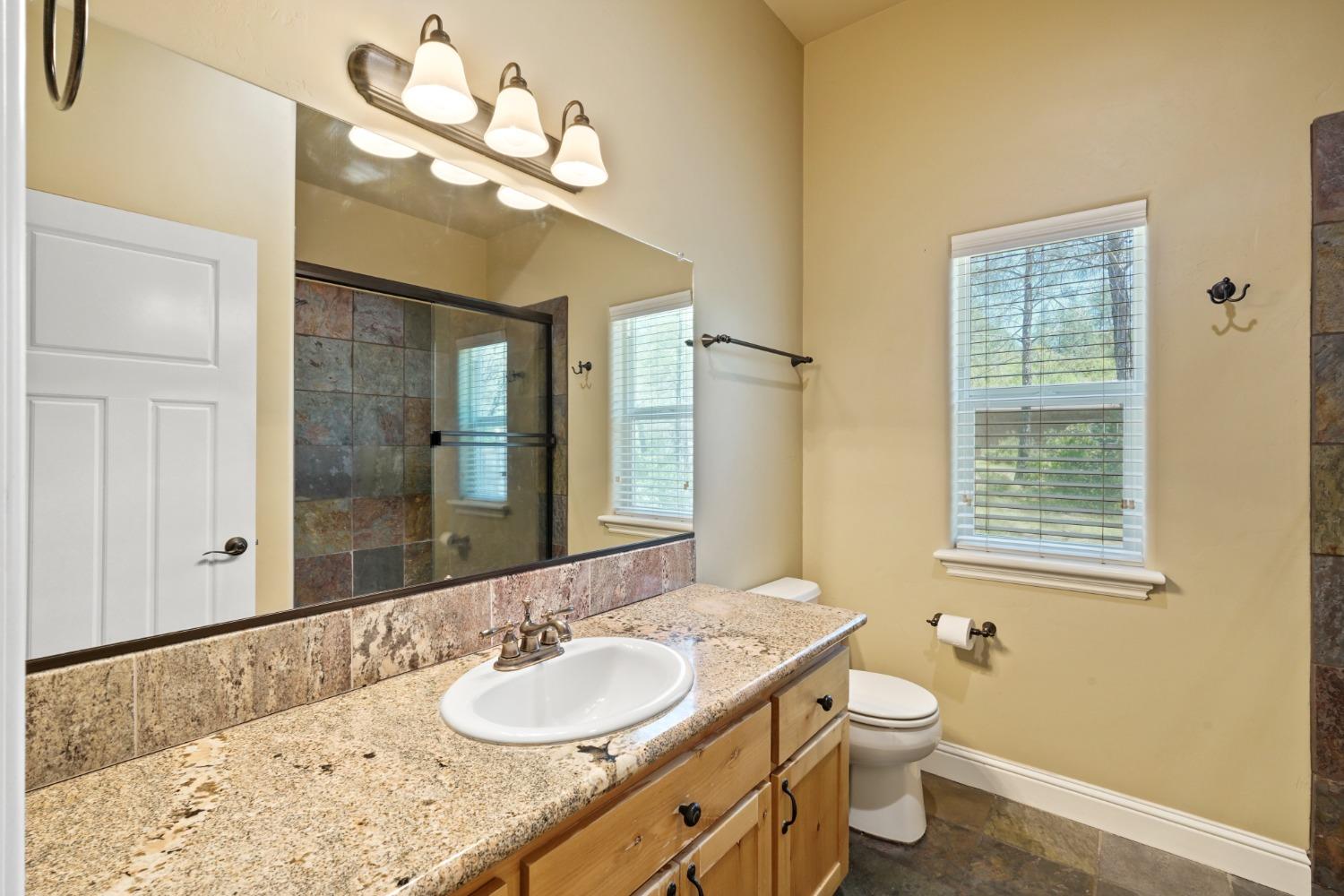 Detail Gallery Image 29 of 71 For 1470 Ponderosa Way, Colfax,  CA 95713 - 3 Beds | 2 Baths