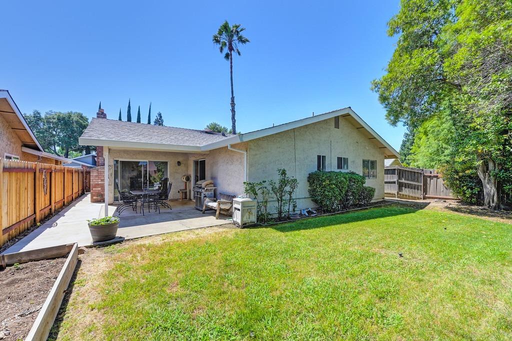 New River Circle, Rancho Cordova, California image 36
