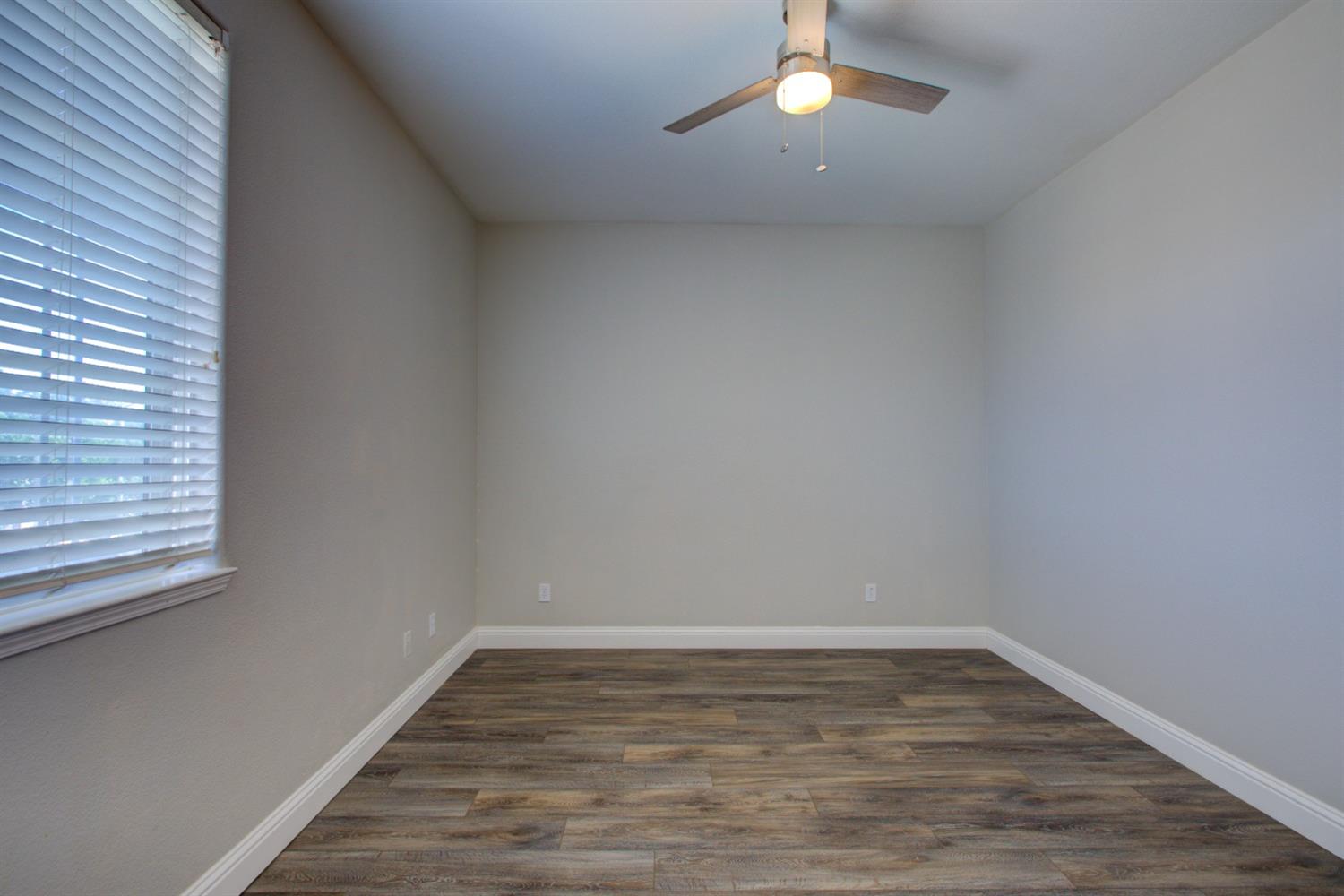 Detail Gallery Image 22 of 75 For 4008 Calais, Modesto,  CA 95356 - 4 Beds | 3 Baths