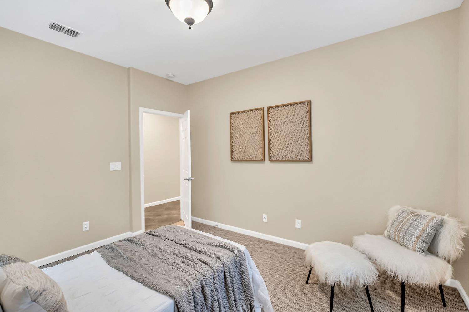 Stageline Circle, Rocklin, California image 43