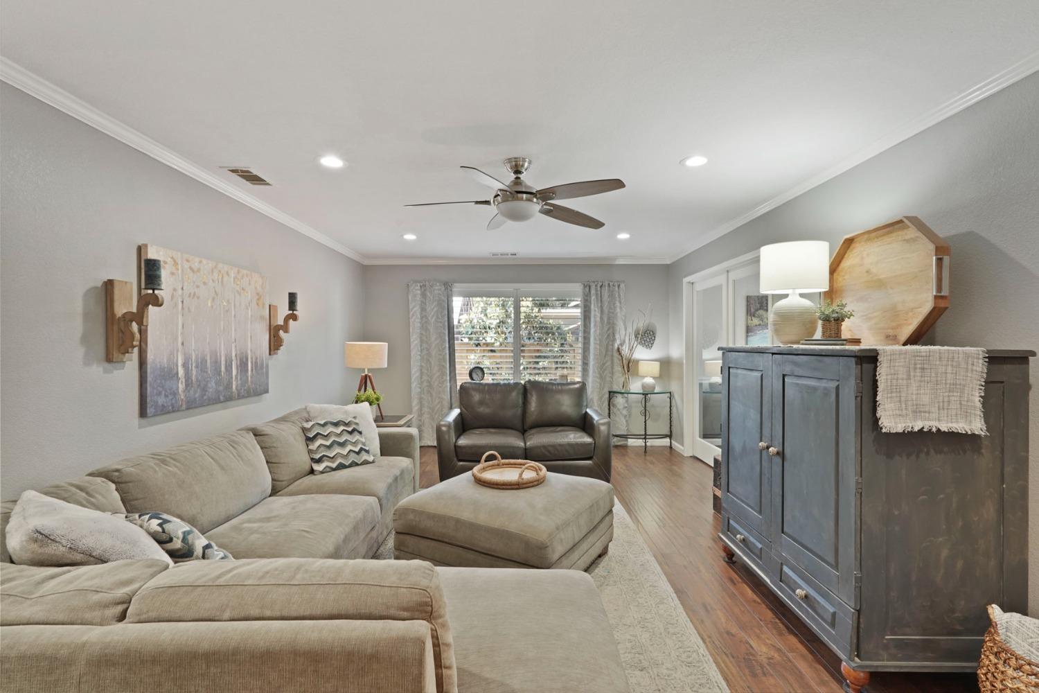 Detail Gallery Image 10 of 37 For 2235 Starr Dr, Lodi,  CA 95242 - 3 Beds | 2 Baths