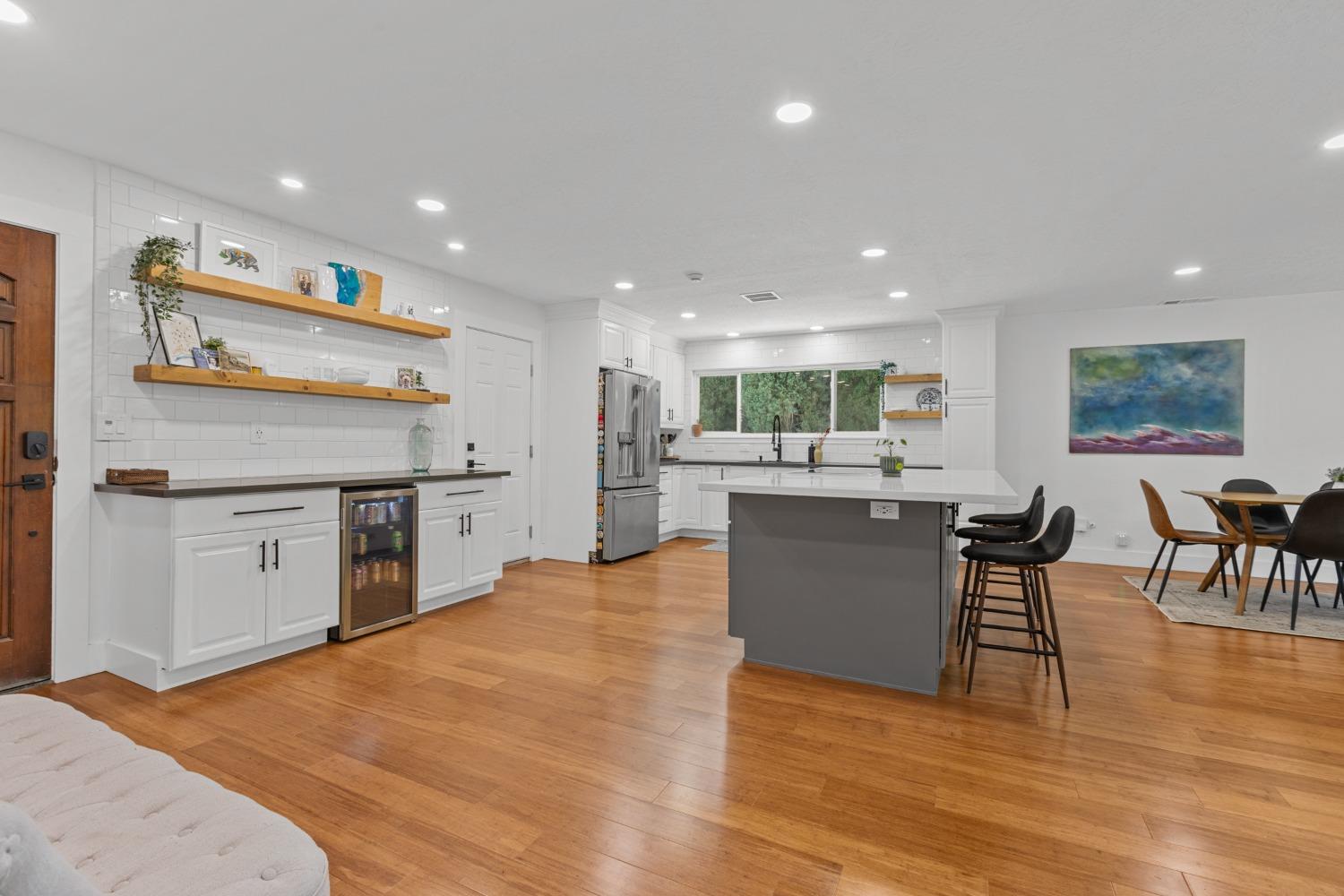 Detail Gallery Image 7 of 38 For 7889 Olive St, Fair Oaks,  CA 95628 - 3 Beds | 2 Baths