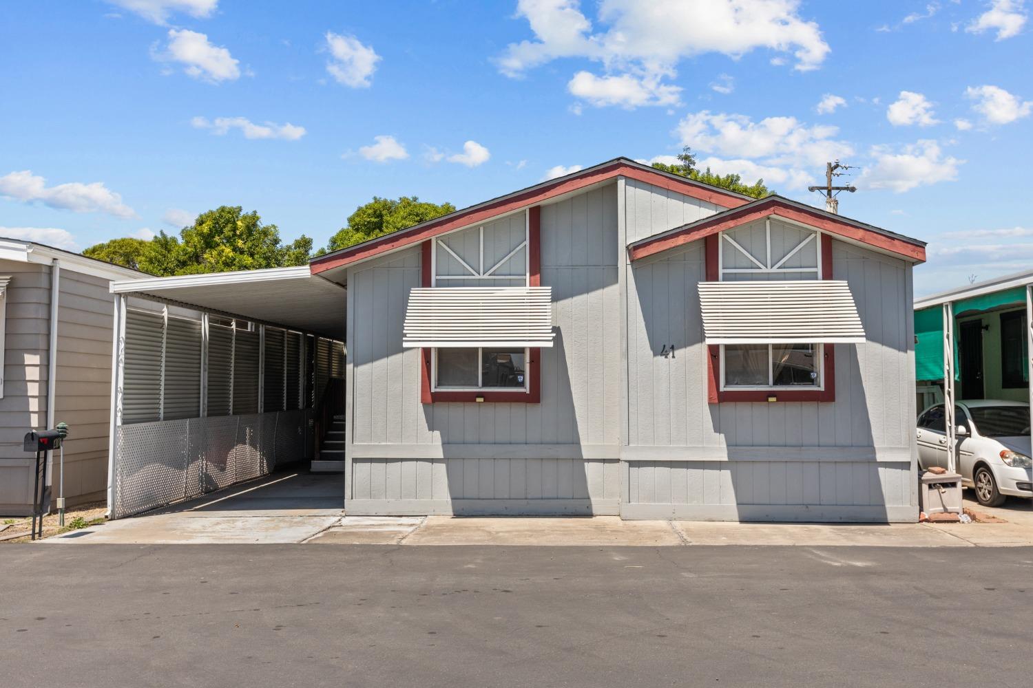 Detail Gallery Image 1 of 26 For 3431 Cherryland 41, Stockton,  CA 95215 - 3 Beds | 2 Baths