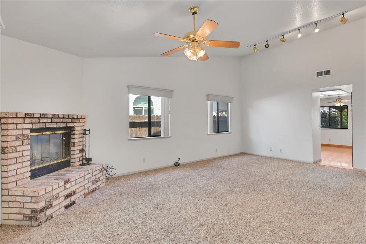 Detail Gallery Image 8 of 49 For 841 Brennan Pl, Willows,  CA 95988 - 3 Beds | 2 Baths