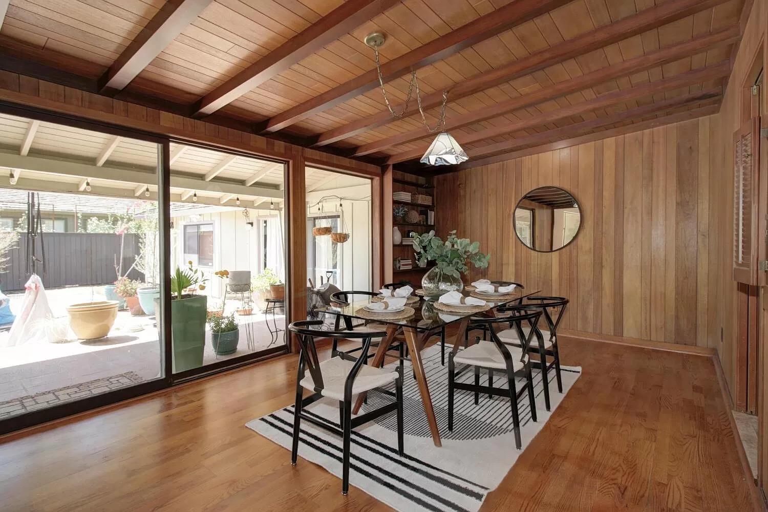 Detail Gallery Image 21 of 42 For 301 Baldwin Way, Sacramento,  CA 95864 - 5 Beds | 3 Baths