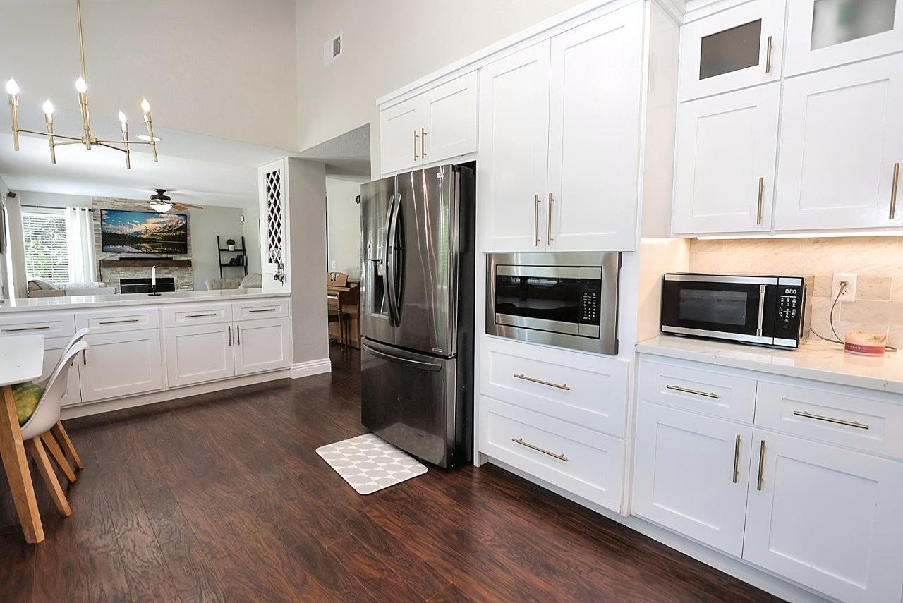 Detail Gallery Image 11 of 53 For 4100 Singing Tree Way, Antelope,  CA 95843 - 4 Beds | 3 Baths