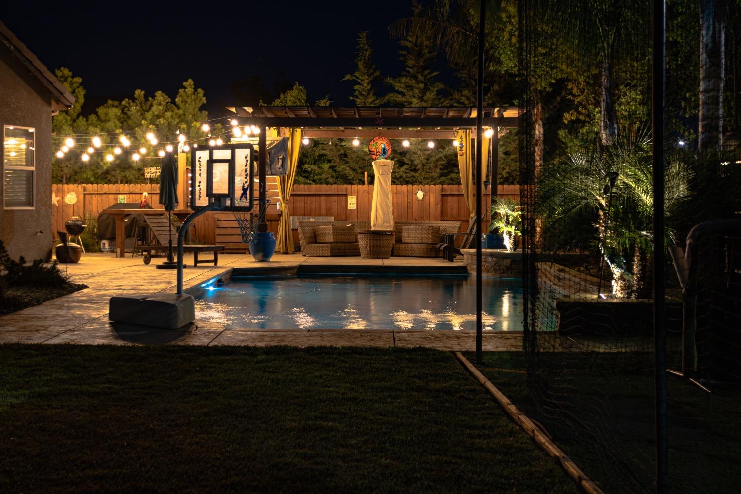 Detail Gallery Image 27 of 39 For 1731 Crystal Ct, Los Banos,  CA 93635 - 4 Beds | 2 Baths