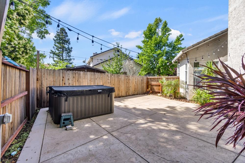 Detail Gallery Image 16 of 37 For 5209 Copper Ridge Way, Antelope,  CA 95843 - 4 Beds | 2/1 Baths