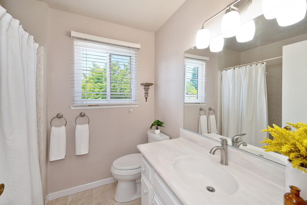 Detail Gallery Image 29 of 44 For 4156 Dena Way, Sacramento,  CA 95821 - 3 Beds | 2/1 Baths