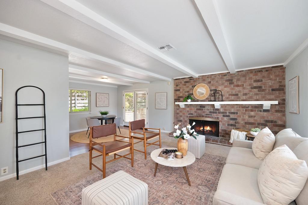 Detail Gallery Image 7 of 44 For 4156 Dena Way, Sacramento,  CA 95821 - 3 Beds | 2/1 Baths