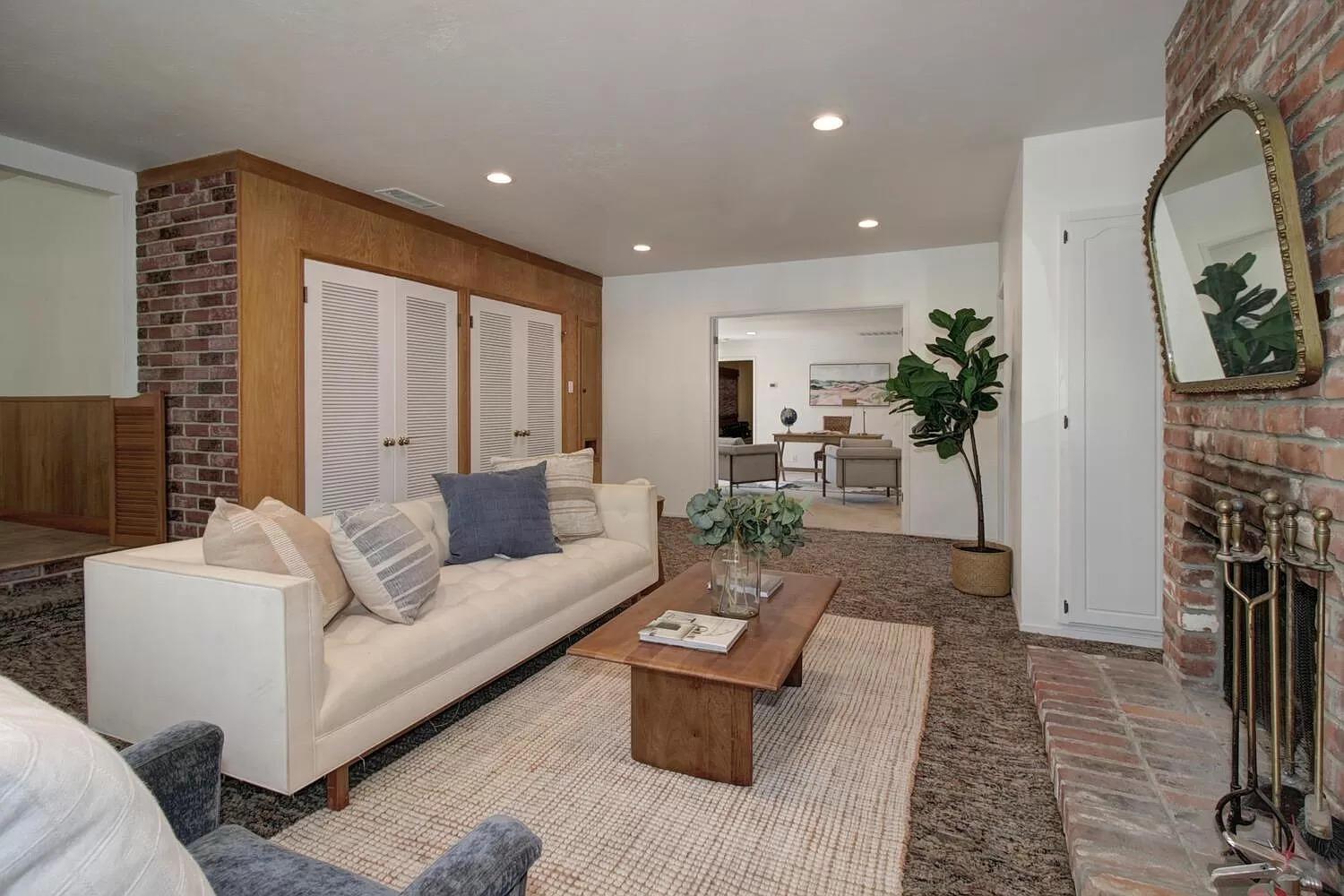 Detail Gallery Image 32 of 42 For 301 Baldwin Way, Sacramento,  CA 95864 - 5 Beds | 3 Baths