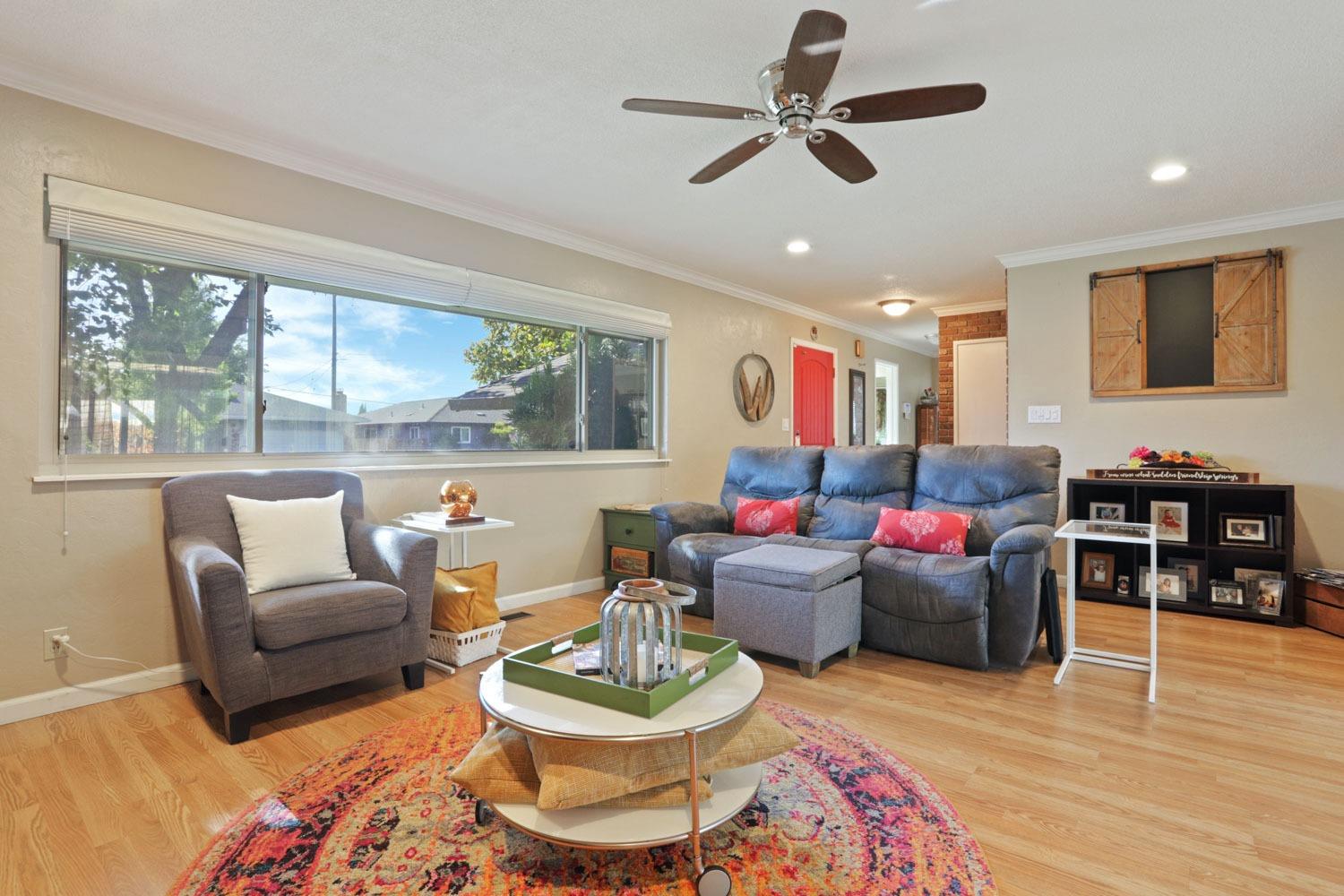 Detail Gallery Image 8 of 53 For 540 S Rose St, Lodi,  CA 95240 - 3 Beds | 2 Baths