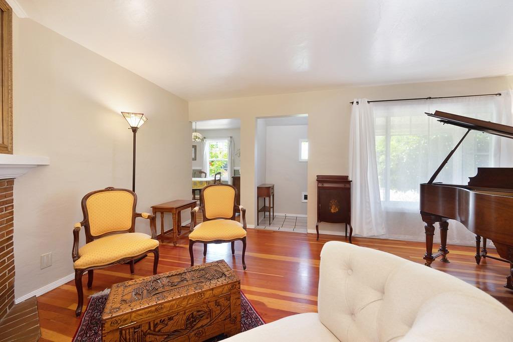 Detail Gallery Image 19 of 80 For 2901 61st St, Sacramento,  CA 95817 - 3 Beds | 1/1 Baths