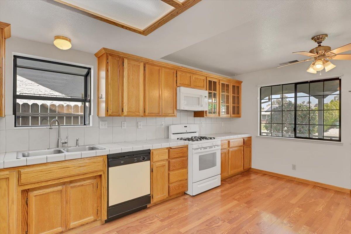 Detail Gallery Image 11 of 49 For 841 Brennan Pl, Willows,  CA 95988 - 3 Beds | 2 Baths