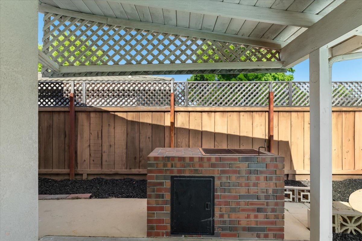 Detail Gallery Image 43 of 51 For 2501 Continental Dr, Modesto,  CA 95355 - 3 Beds | 2 Baths