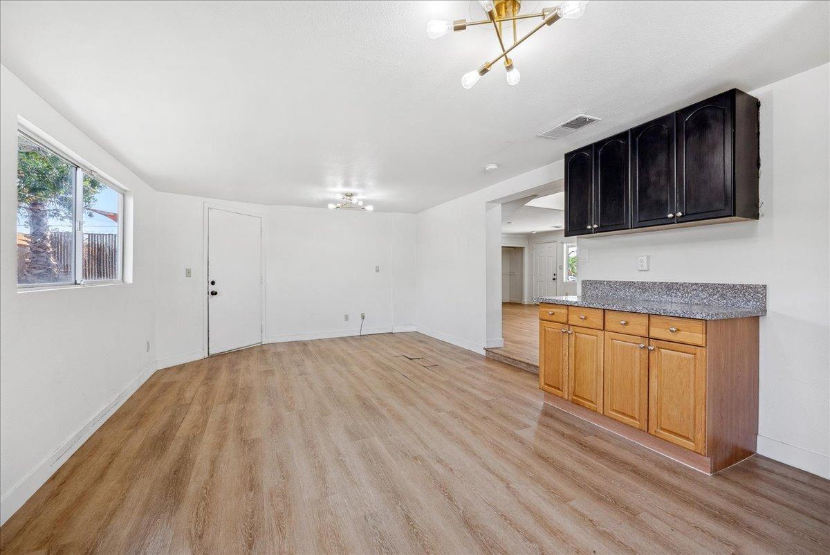Detail Gallery Image 14 of 48 For 3845 Sunnyvale Ave, Sacramento,  CA 95821 - 4 Beds | 2 Baths