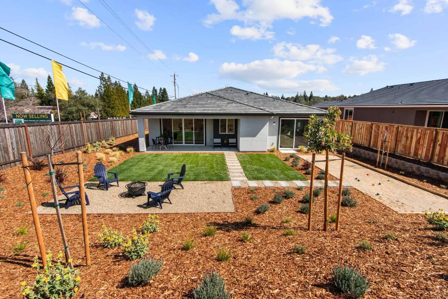 Detail Gallery Image 44 of 54 For 2500 Bramble Ct, Auburn,  CA 95603 - 3 Beds | 2/1 Baths