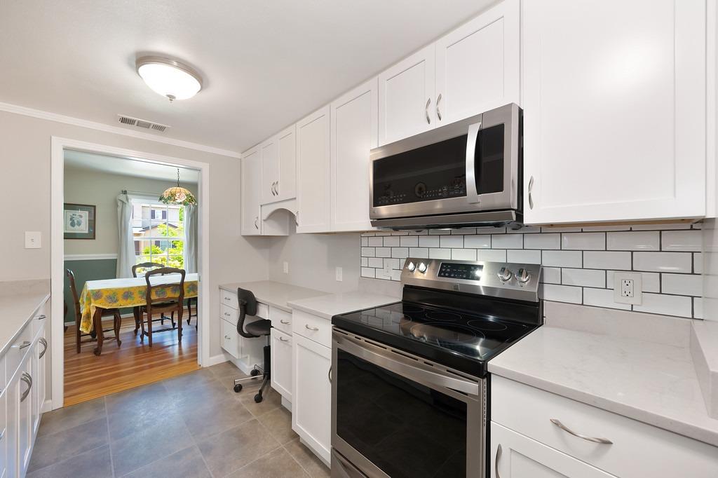 Detail Gallery Image 39 of 80 For 2901 61st St, Sacramento,  CA 95817 - 3 Beds | 1/1 Baths