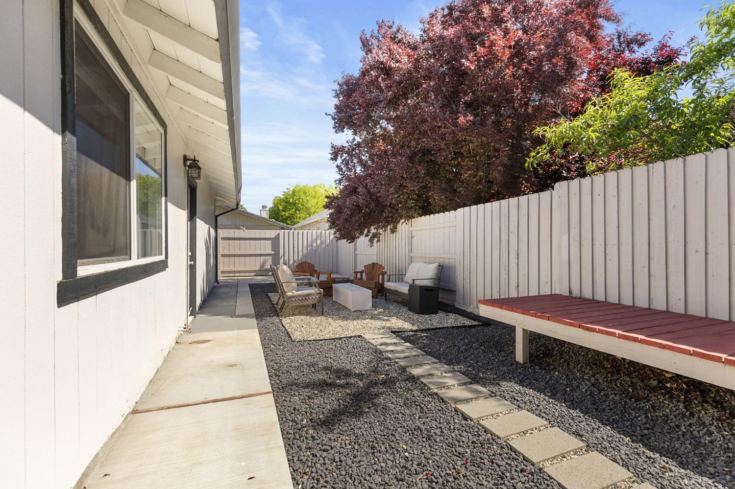 Detail Gallery Image 25 of 42 For 5224 North Ave, Carmichael,  CA 95608 - 3 Beds | 2 Baths