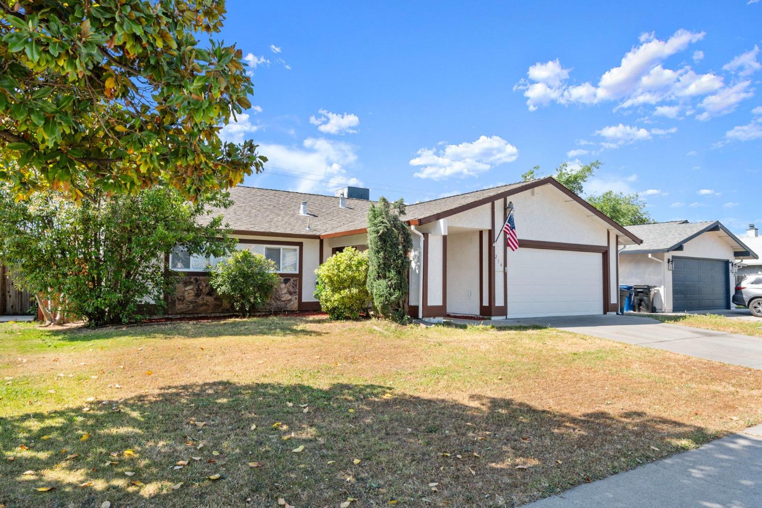 Detail Gallery Image 12 of 45 For 216 Jubilee Way, Rio Linda,  CA 95673 - 3 Beds | 2 Baths
