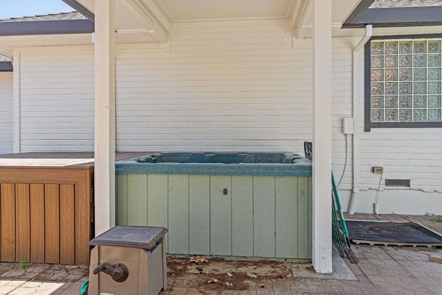 Detail Gallery Image 50 of 68 For 21299 E Highway 4, Stockton,  CA 95215 - 5 Beds | 4/1 Baths