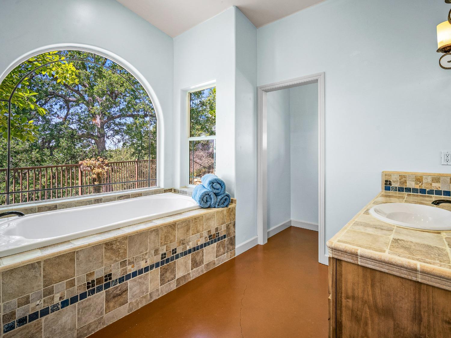 Detail Gallery Image 27 of 40 For 6801 Sagittarius Rd, Placerville,  CA 95667 - 3 Beds | 2/1 Baths