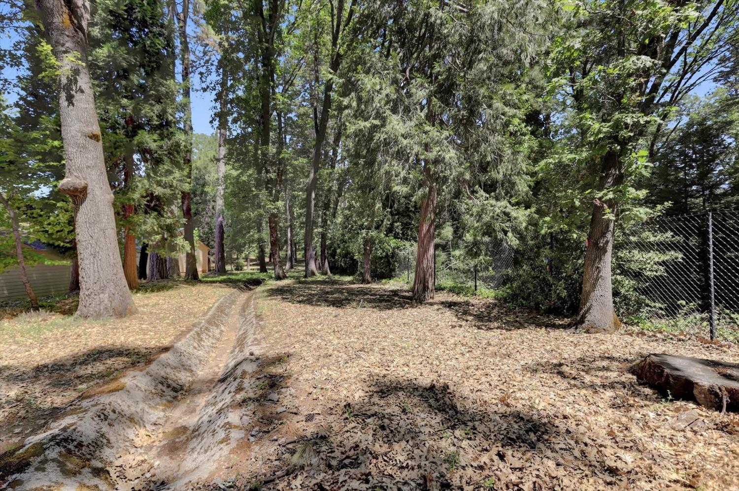 Detail Gallery Image 46 of 66 For 142 Sparrow Cir, Grass Valley,  CA 95945 - 2 Beds | 2 Baths