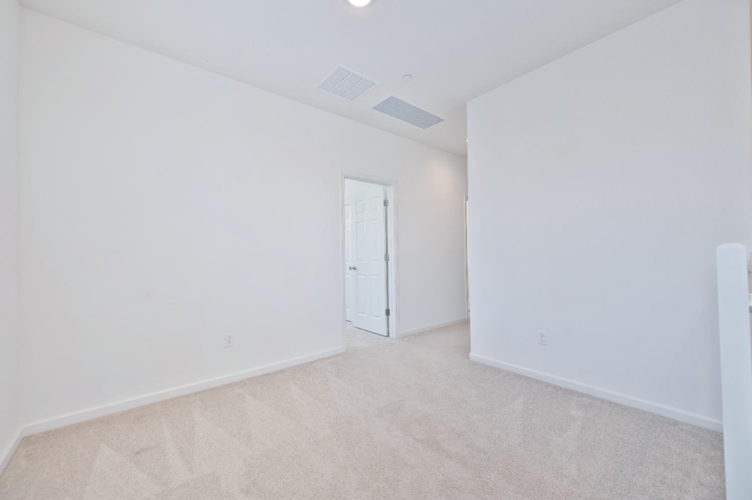Detail Gallery Image 18 of 37 For 1336 Stark Bridge Rd, Lincoln,  CA 95648 - 4 Beds | 2/1 Baths