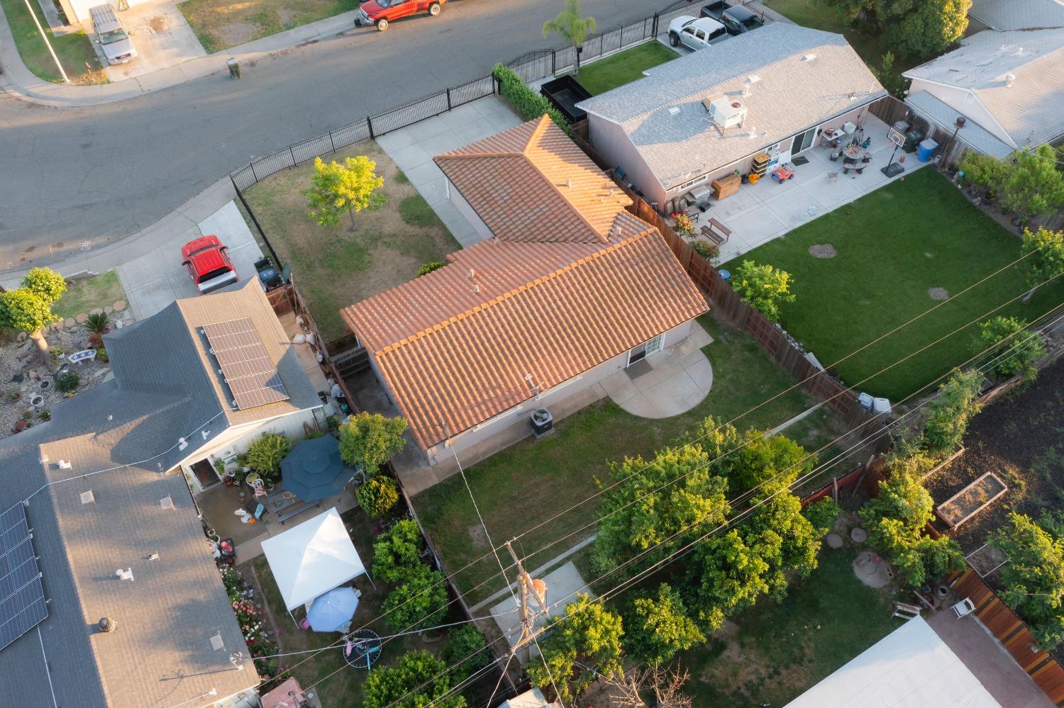 Detail Gallery Image 5 of 27 For 356 Yampa Cir, Sacramento,  CA 95838 - 3 Beds | 2 Baths