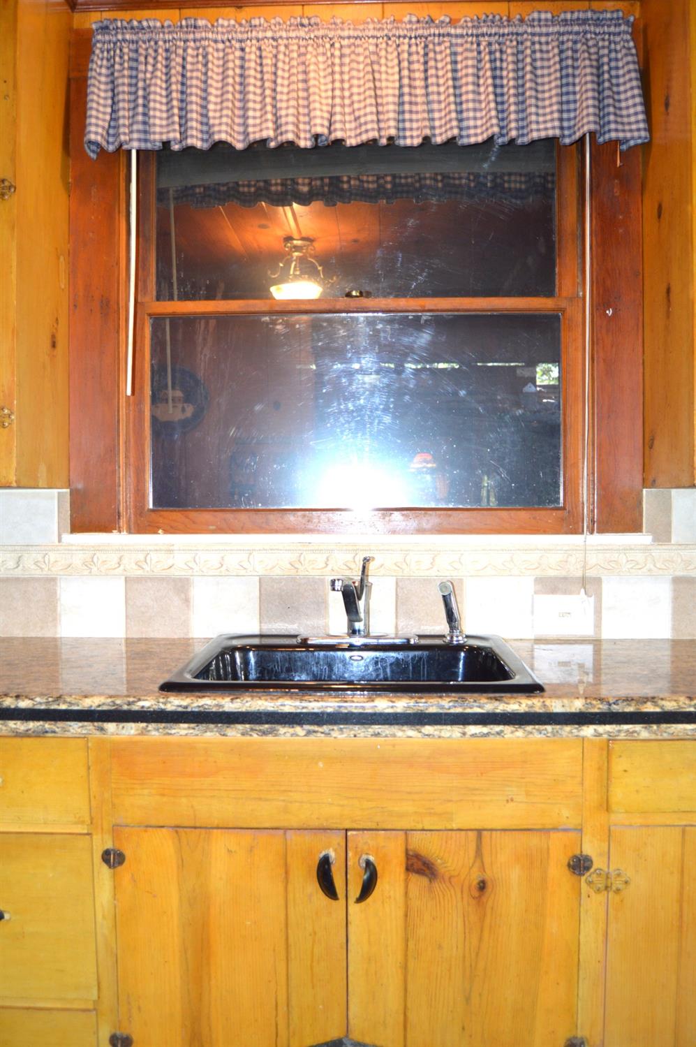 Detail Gallery Image 18 of 34 For 26156 Long Barn Rd, Long Barn,  CA 95335 - 5 Beds | 1/1 Baths