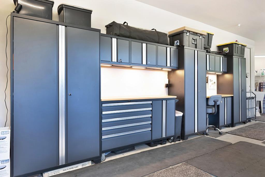 Detail Gallery Image 42 of 63 For 7527 Country Oaks Ln, Orangevale,  CA 95662 - 5 Beds | 4/1 Baths