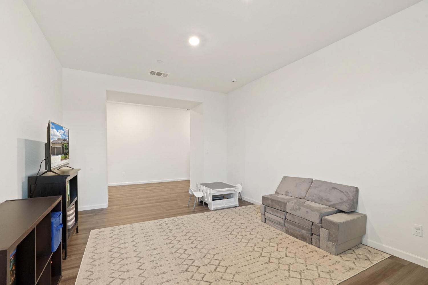 Detail Gallery Image 19 of 53 For 718 Lippi St, Galt,  CA 95632 - 3 Beds | 2 Baths