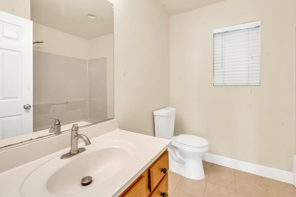 Detail Gallery Image 36 of 56 For 4909 Winamac Dr, Sacramento,  CA 95835 - 3 Beds | 2/1 Baths