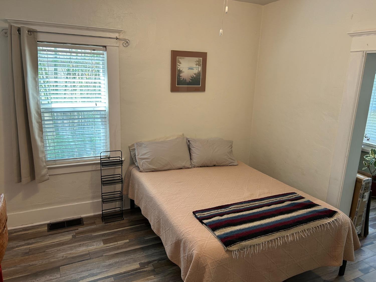 Detail Gallery Image 11 of 12 For 524 Melrose St, Modesto,  CA 95354 - 2 Beds | 2 Baths