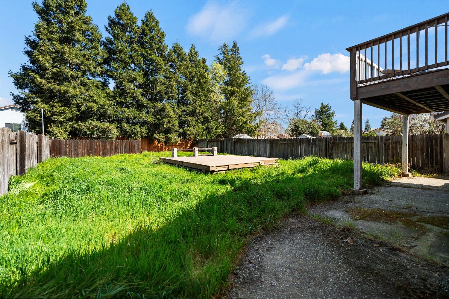 Detail Gallery Image 41 of 50 For 9557 W Village Tree Dr, Elk Grove,  CA 95758 - 3 Beds | 2/1 Baths