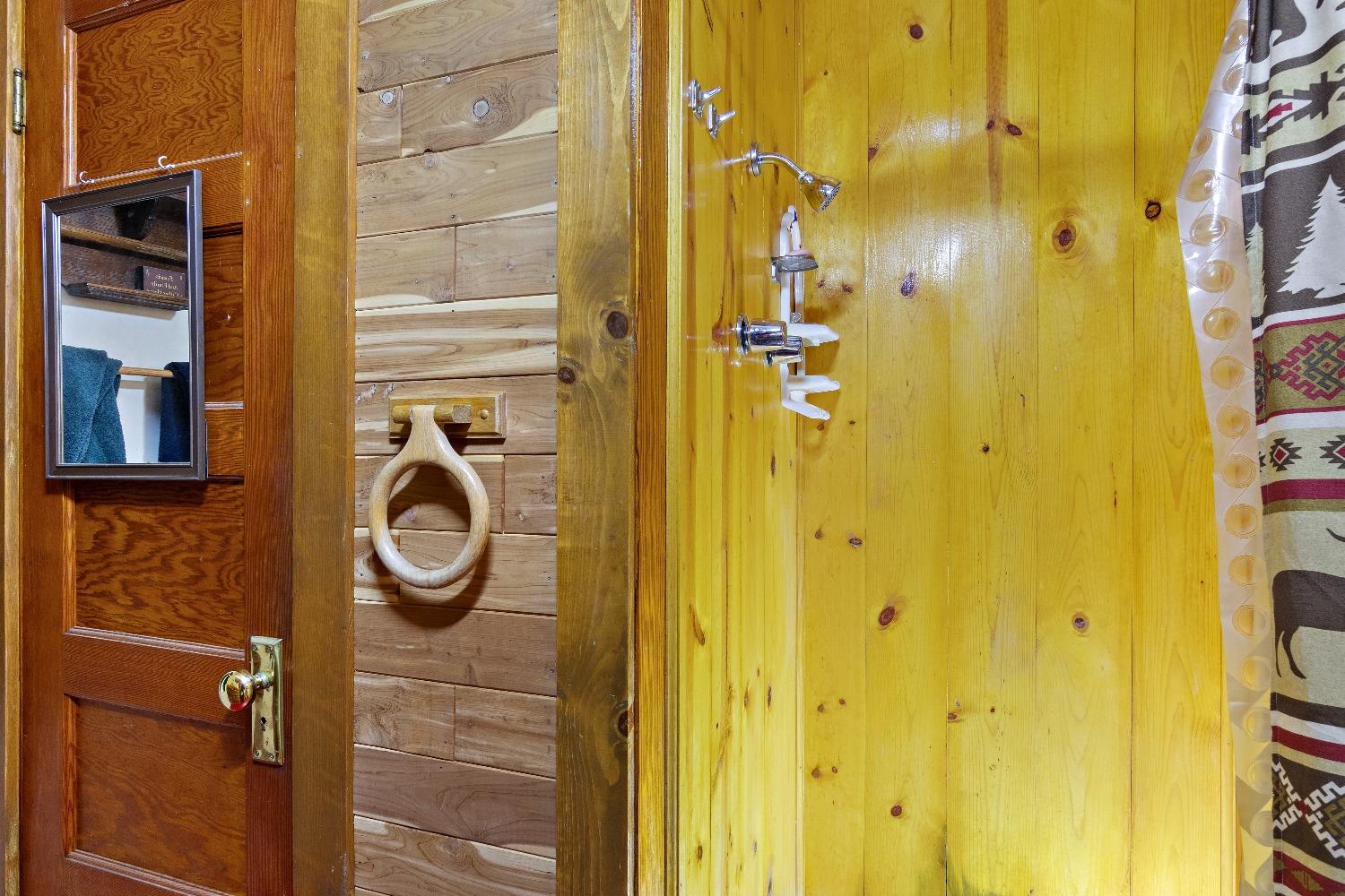 Detail Gallery Image 8 of 16 For 25726 Long Barn Sugar Pine Rd, Long Barn,  CA 95335 - 2 Beds | 1/1 Baths