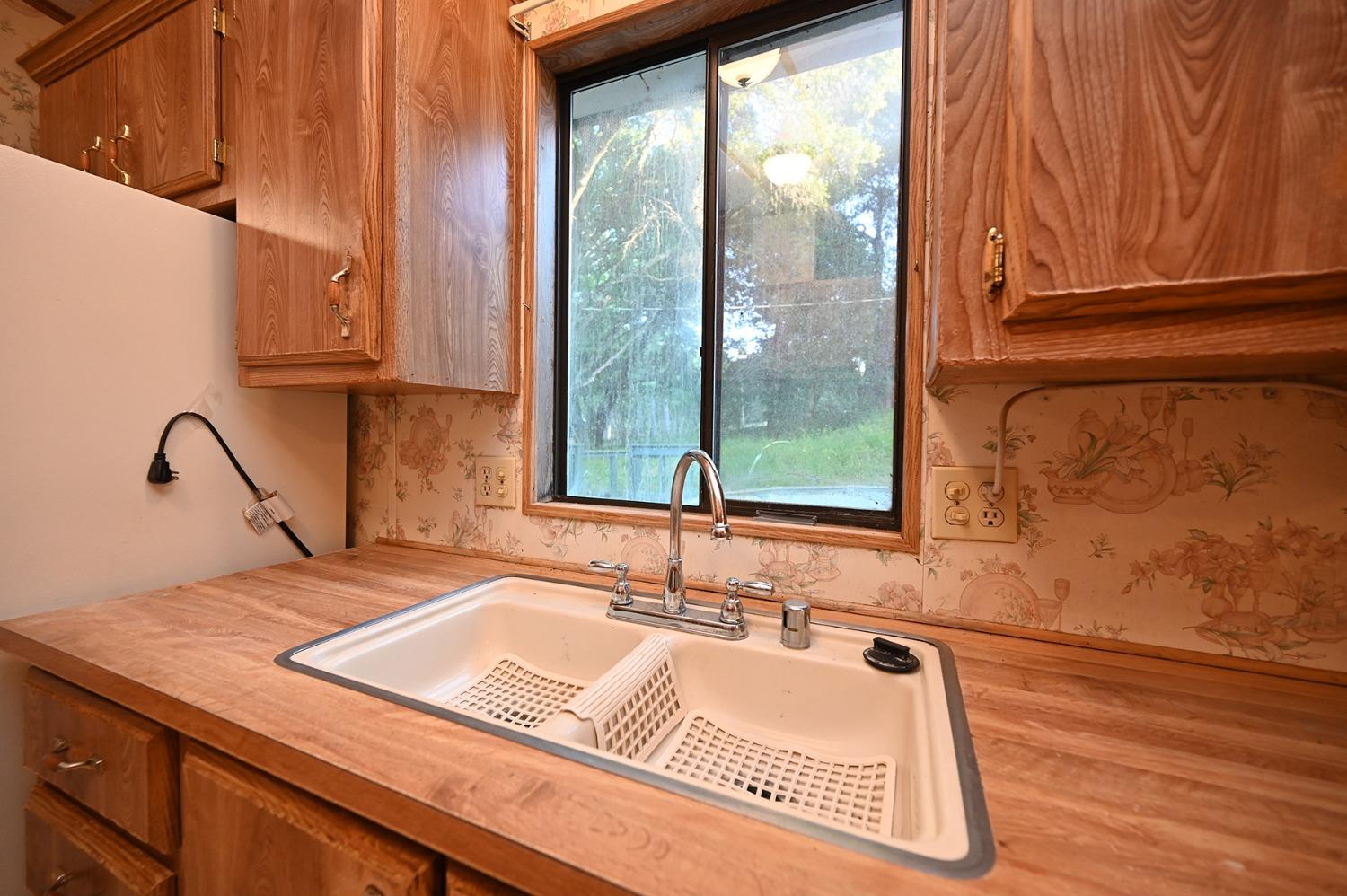 Detail Gallery Image 49 of 70 For 13930 Fiddletown Rd, Fiddletown,  CA 95629 - 3 Beds | 2/1 Baths