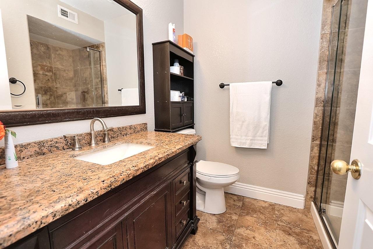 Detail Gallery Image 18 of 53 For 4100 Singing Tree Way, Antelope,  CA 95843 - 4 Beds | 3 Baths