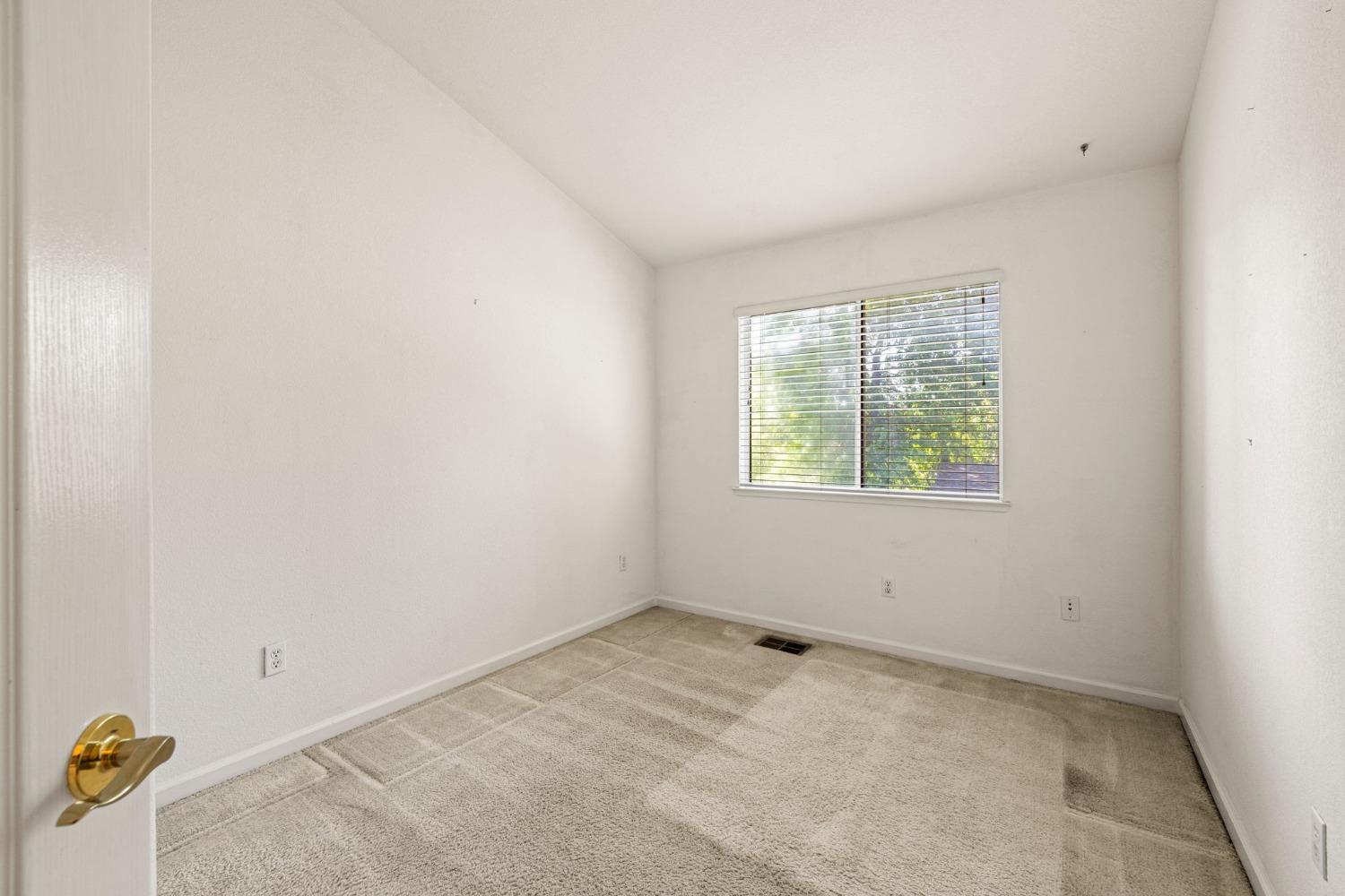 Detail Gallery Image 30 of 56 For 2936 Trigo Way, Sacramento,  CA 95833 - 3 Beds | 2/1 Baths