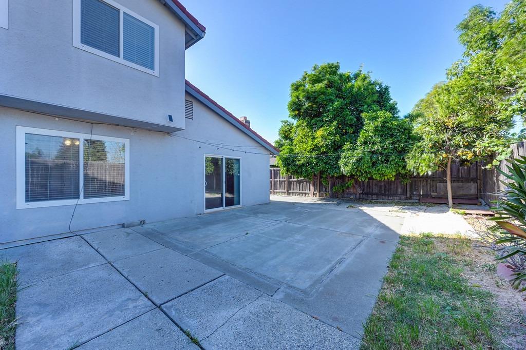 Detail Gallery Image 54 of 59 For 7415 Patero Cir, Sacramento,  CA 95823 - 5 Beds | 3 Baths