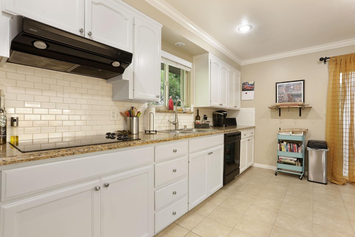 Detail Gallery Image 19 of 53 For 540 S Rose St, Lodi,  CA 95240 - 3 Beds | 2 Baths