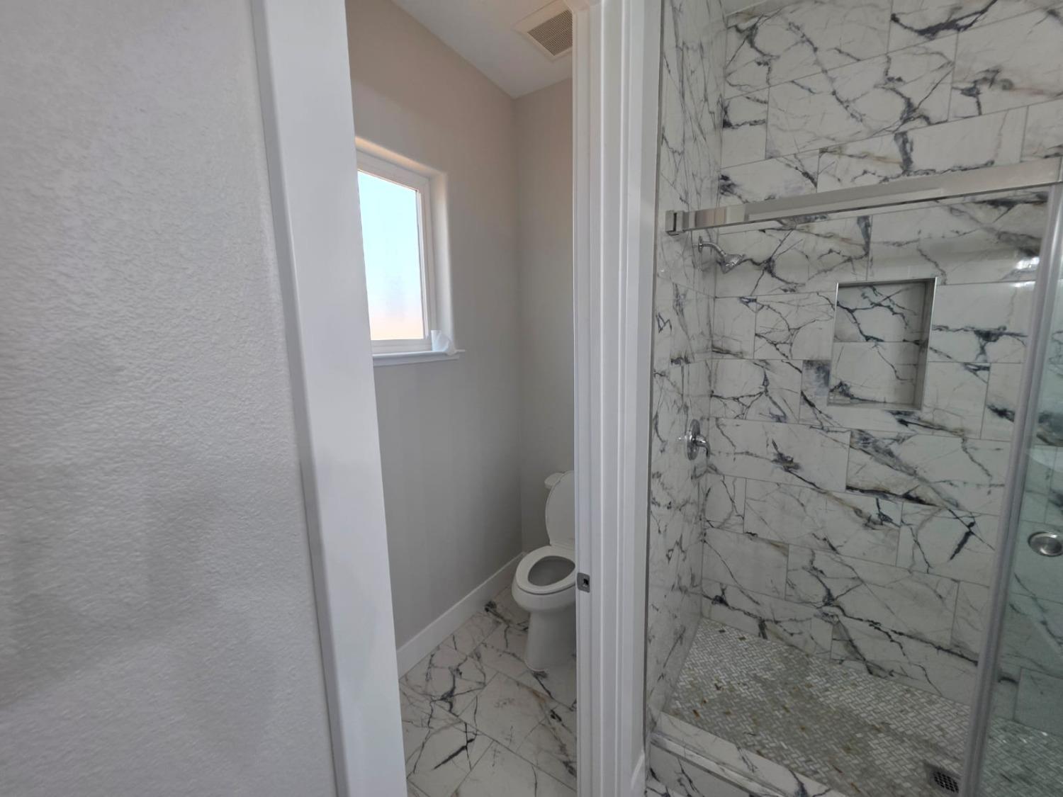 Detail Gallery Image 33 of 66 For 3213 Millbrook Ave, Modesto,  CA 95355 - 3 Beds | 4 Baths