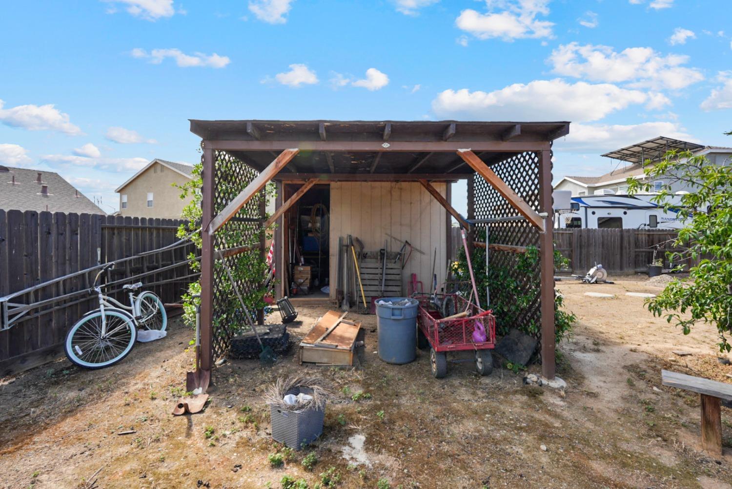 Detail Gallery Image 29 of 43 For 13706 Yerba Buena Ave, Gustine,  CA 95322 - 4 Beds | 2 Baths