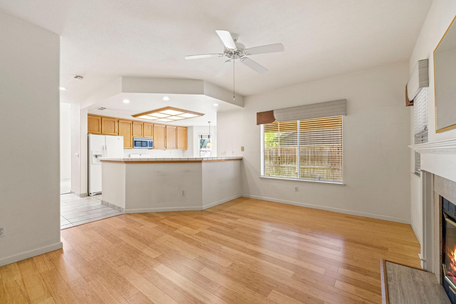 Detail Gallery Image 23 of 56 For 2936 Trigo Way, Sacramento,  CA 95833 - 3 Beds | 2/1 Baths